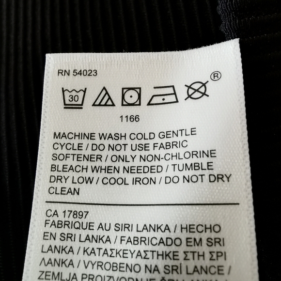 Athleta Salutation Stash Pocket II Rib 7/8 Leggings Black Size L - Picture 8 of 8